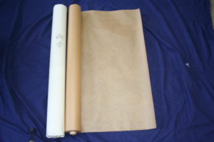 後藤紙店　ごかみ　斜子テープシミンエース手漉き美濃和紙 美濃和紙落水和紙bijutsushi 美濃和紙落水金箔入り和紙bijutsushi 楮１００㌫ 楮１００㌫美濃和紙　障子紙　わらび　伝統表装　薄美濃　美須紙　宇田紙　表装直し　しみ抜き 裏打ち　鳥の子　離宮　松苑　御幸　布裏　本紙裏　総裏　ホットメルト　　　　　　　とうき軸先　潤のり　防虫香　潤印　下張り　七福　聚楽　寒牡丹　月印雪印　 梅月　雲龍紙　提灯紙　落水紙　紅葉　笹　　楮紙　　　後藤紙店　ごかみ機械漉き和紙　美濃和紙　茶入り　薄緑　印刷可能　SDGｓカーボン二ュートラル